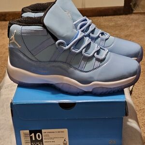 MEN Sneakers - Light Blue and White